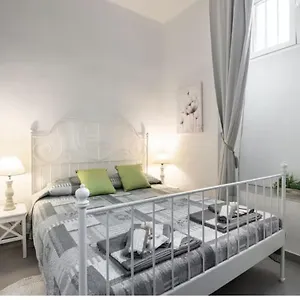 Trastevere Rome's Heart Charming & Cozy Apartment Rome