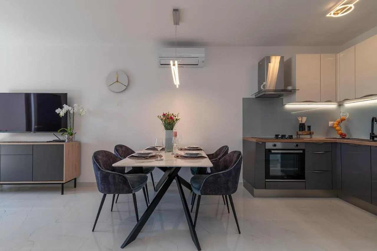 Infinity Residence Trogir Apartment