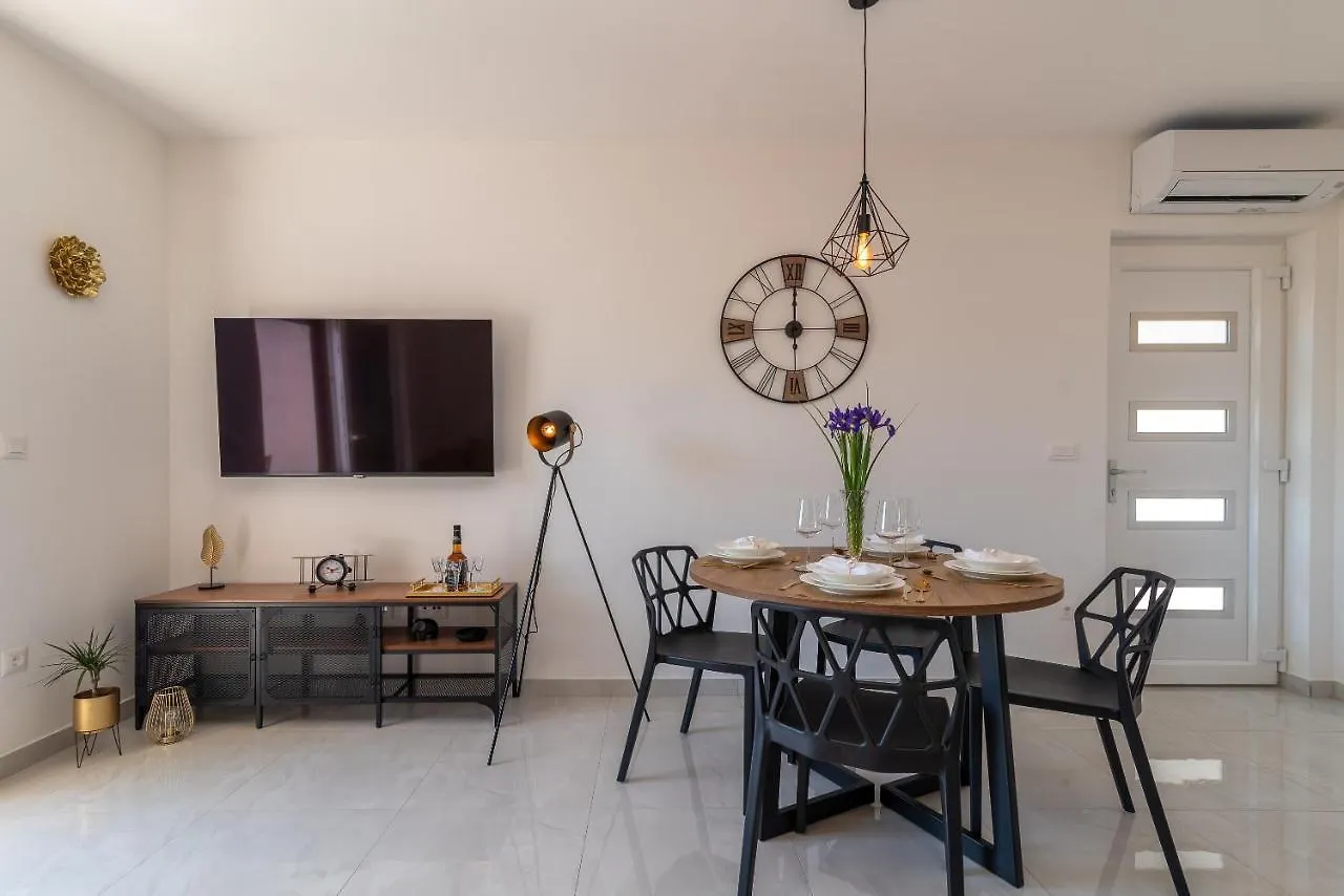 Apartment Infinity Residence Trogir